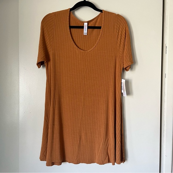 LuLaRoe‎ Perfect t medium orange new with tags solid ribbed rayon nwt - Picture 1 of 7